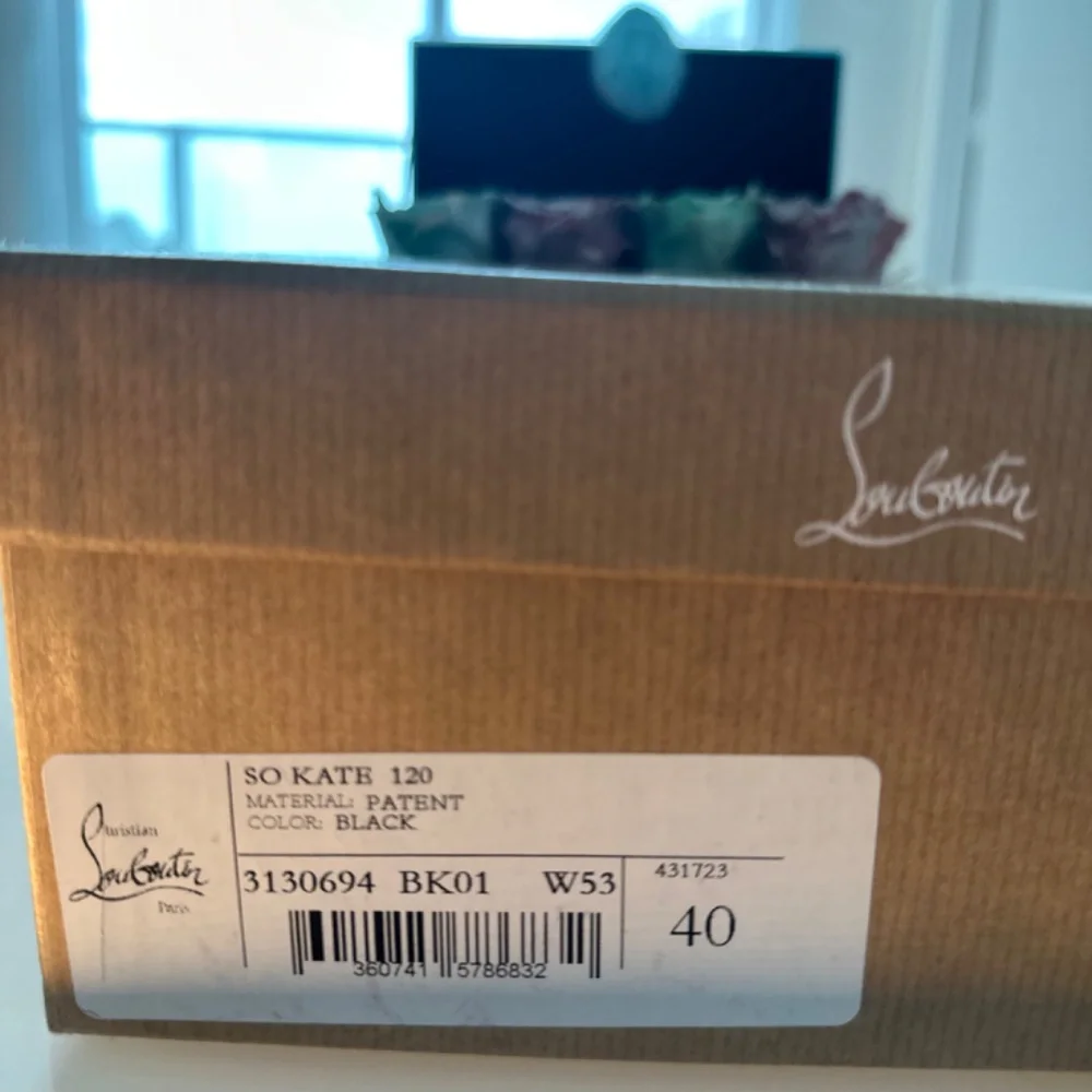 Christian Louboutin - So Kate 120 mm - Size 40 ( US Size 10 ) - Picture 7 of 7